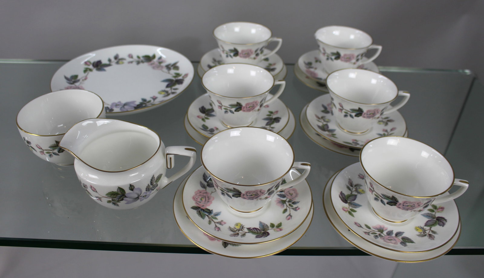 Title: Royal Worcester “June Garland“ 6 Place Tea Service Description: Royal Worcester J - 2