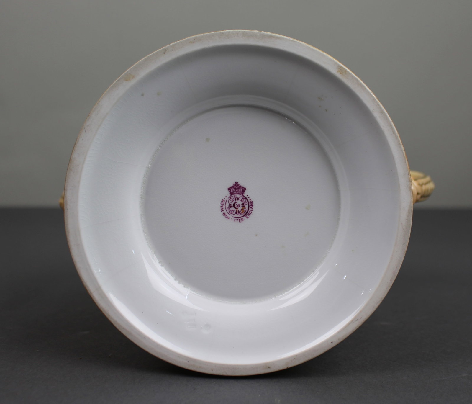 Title: Large Royal Worcester Loving Cup Worcester Cathedral c.1902 Description: Large Royal - 6