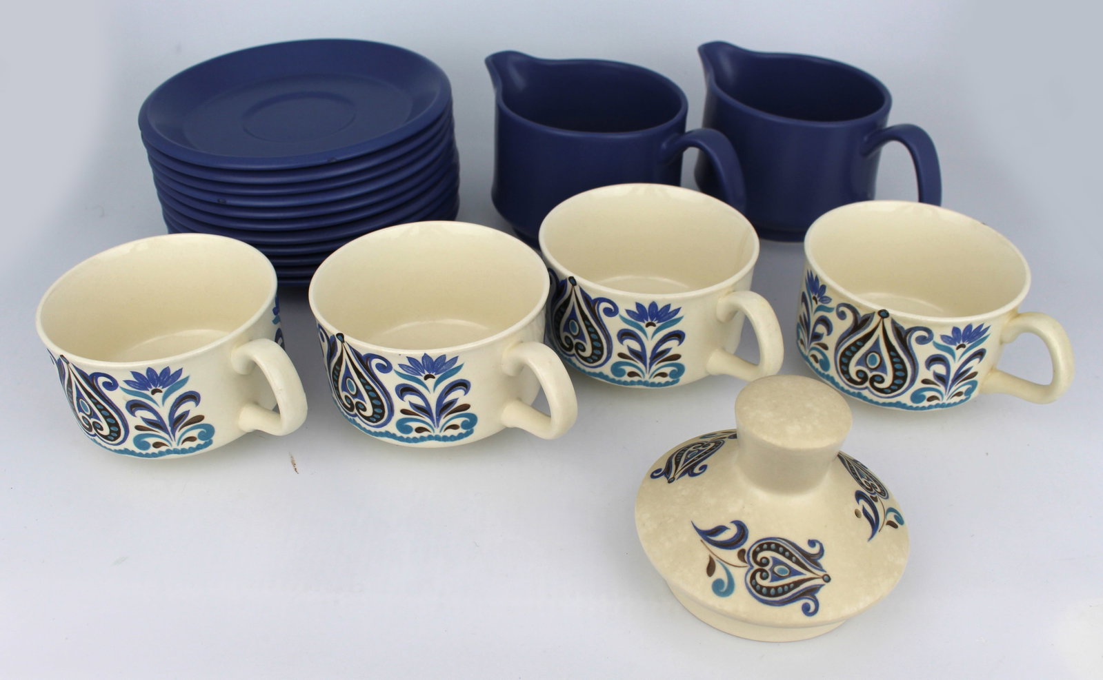 Title: Royal Worcester Palissy Part Tea Service Description: Royal Worcester Palissy Part Tea - 3