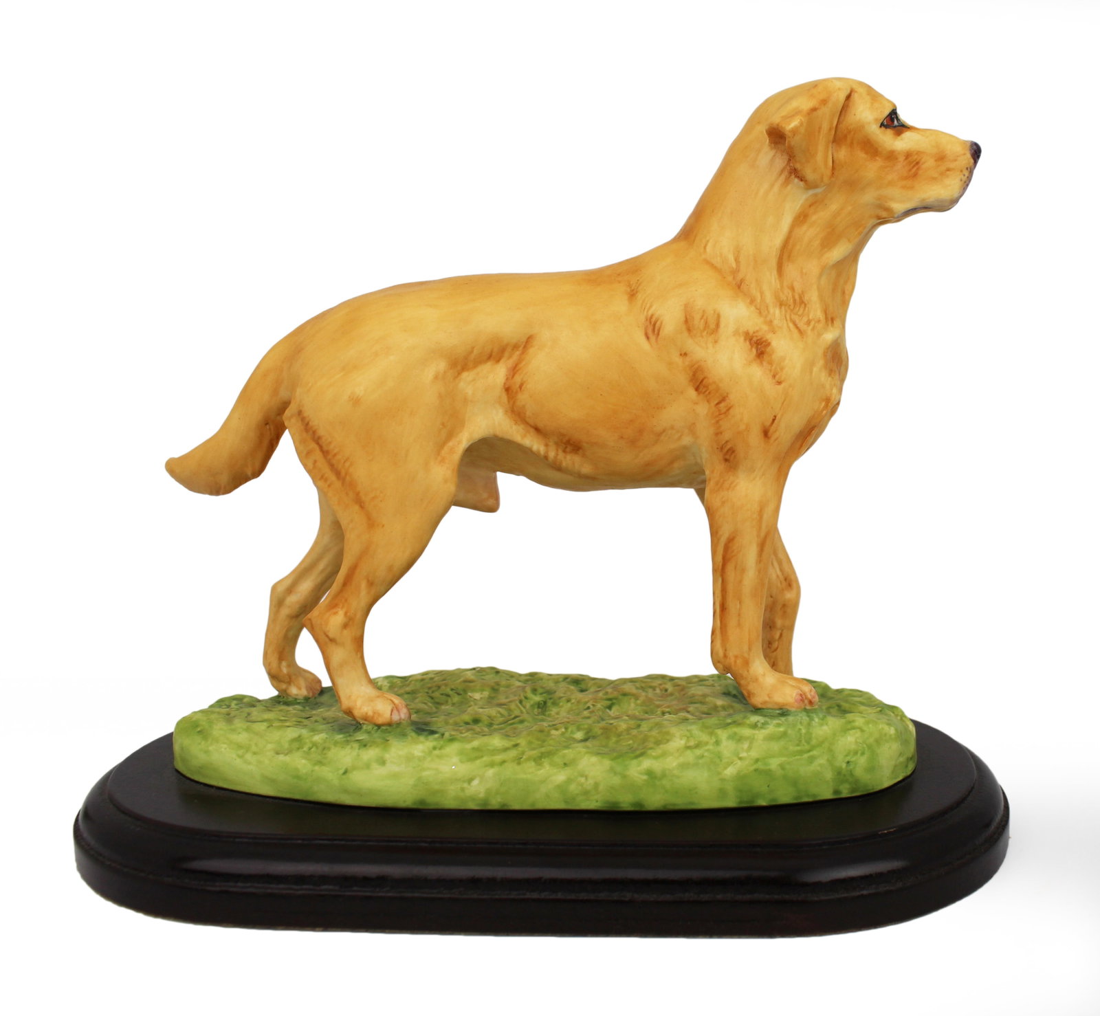 Title: Porcelain Golden Retriever Dog Figure on Wooden Plinth Description: Porcelain Golden - 3