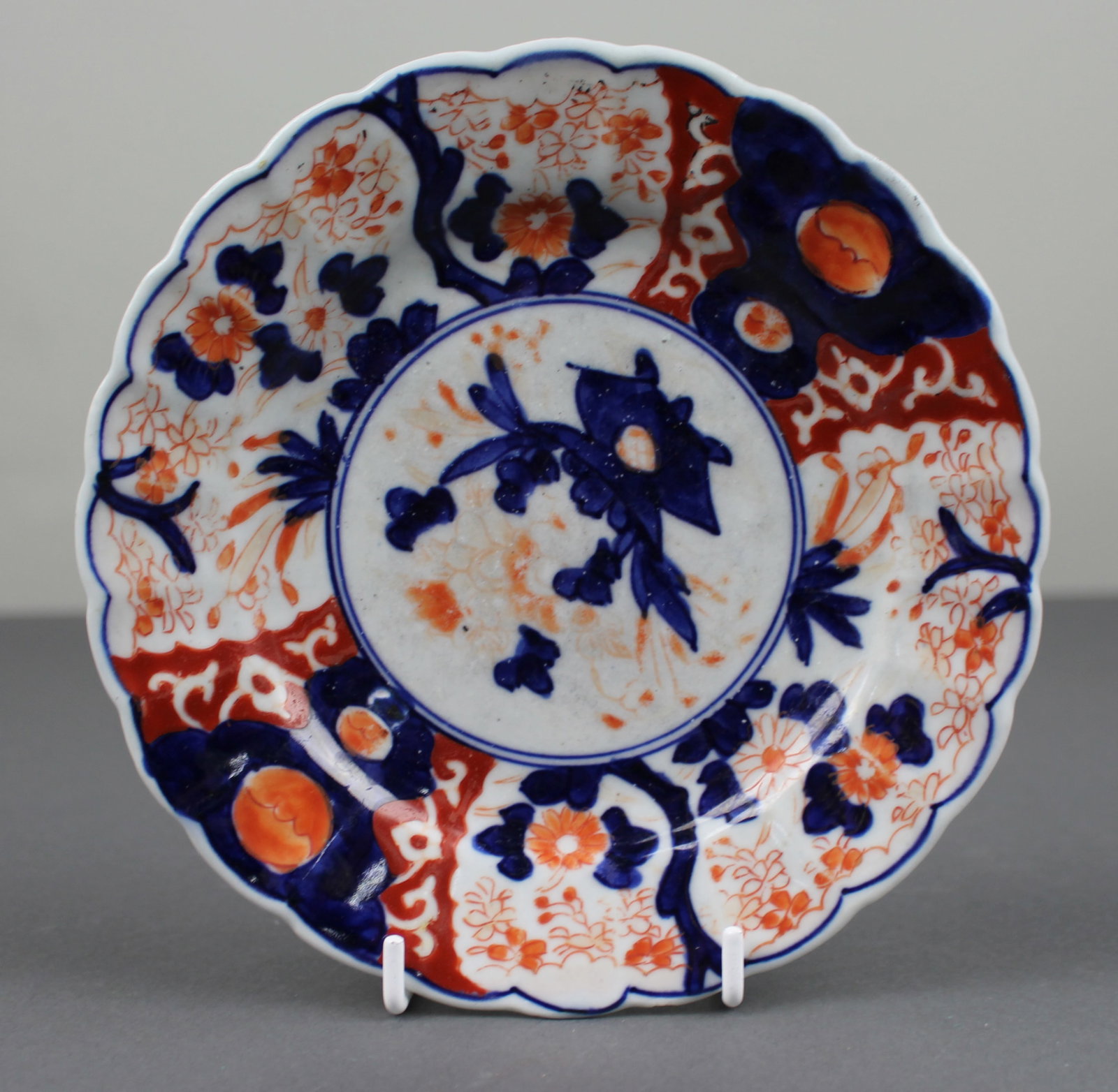 Title: Antique Japanese Imari Porcelain Dish – 19th Century Description: Antique Japanese Imar (1 of 10)