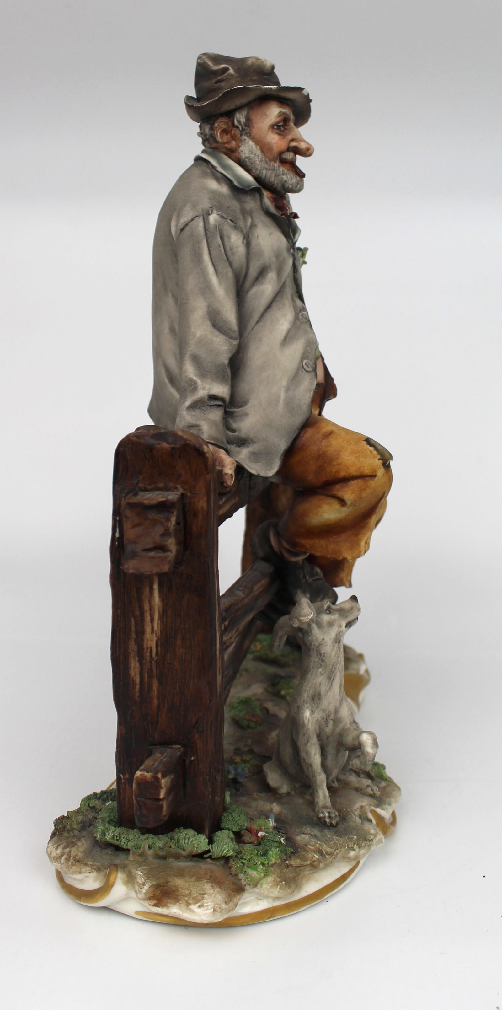 Title: Capodimonte Tramp on Fence Description: Capodimonte Tramp on Fence Made in Italy, c.1970. - 3