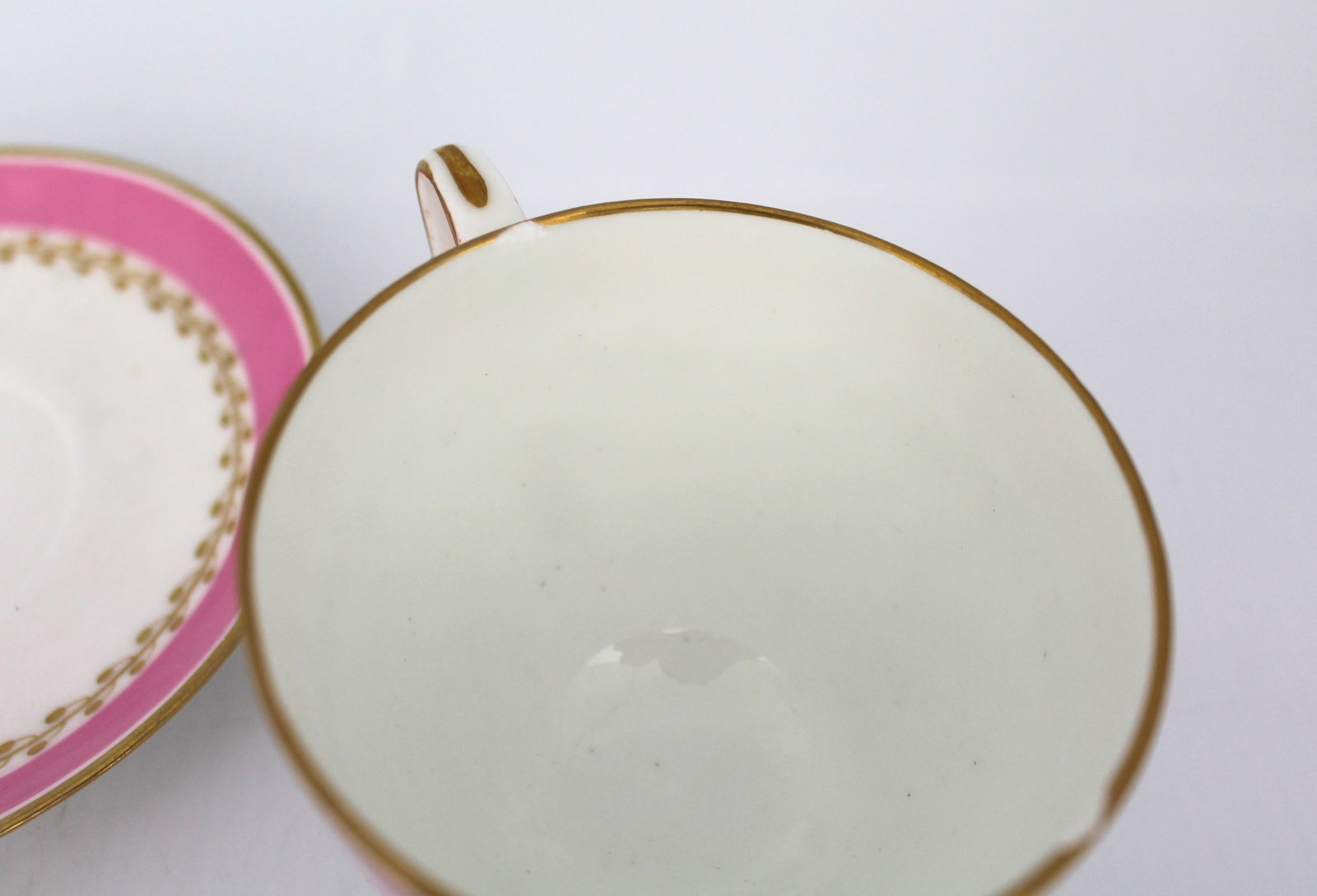 Title: Grainger Worcester Pink & White Cup & Saucer Description: Grainger Worcester Pink & White Cup - 7
