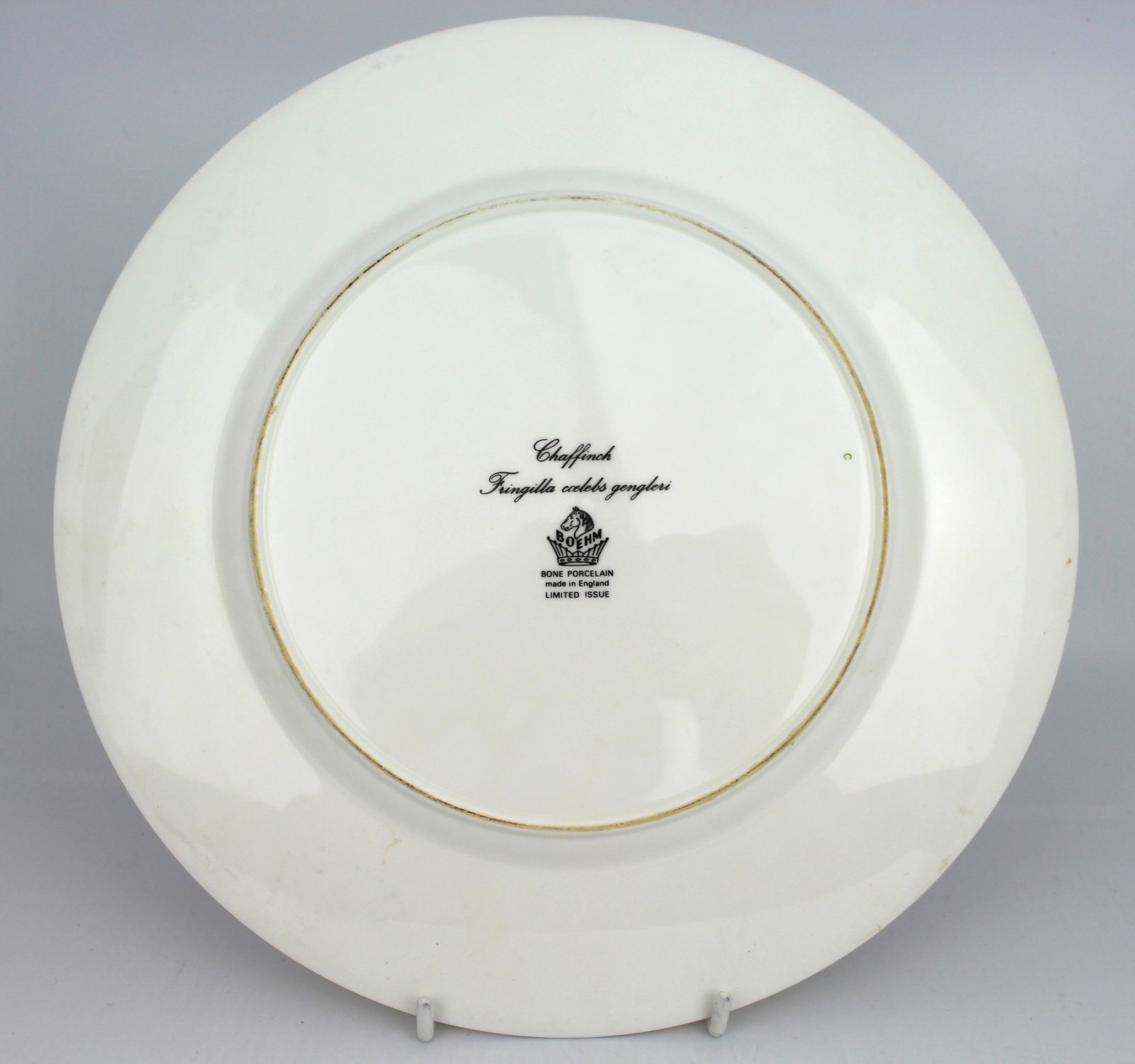 Title: Pair of Boehm Porcelain Bird Plates Description: Pair of Boehm Porcelain Bird Plates - 4