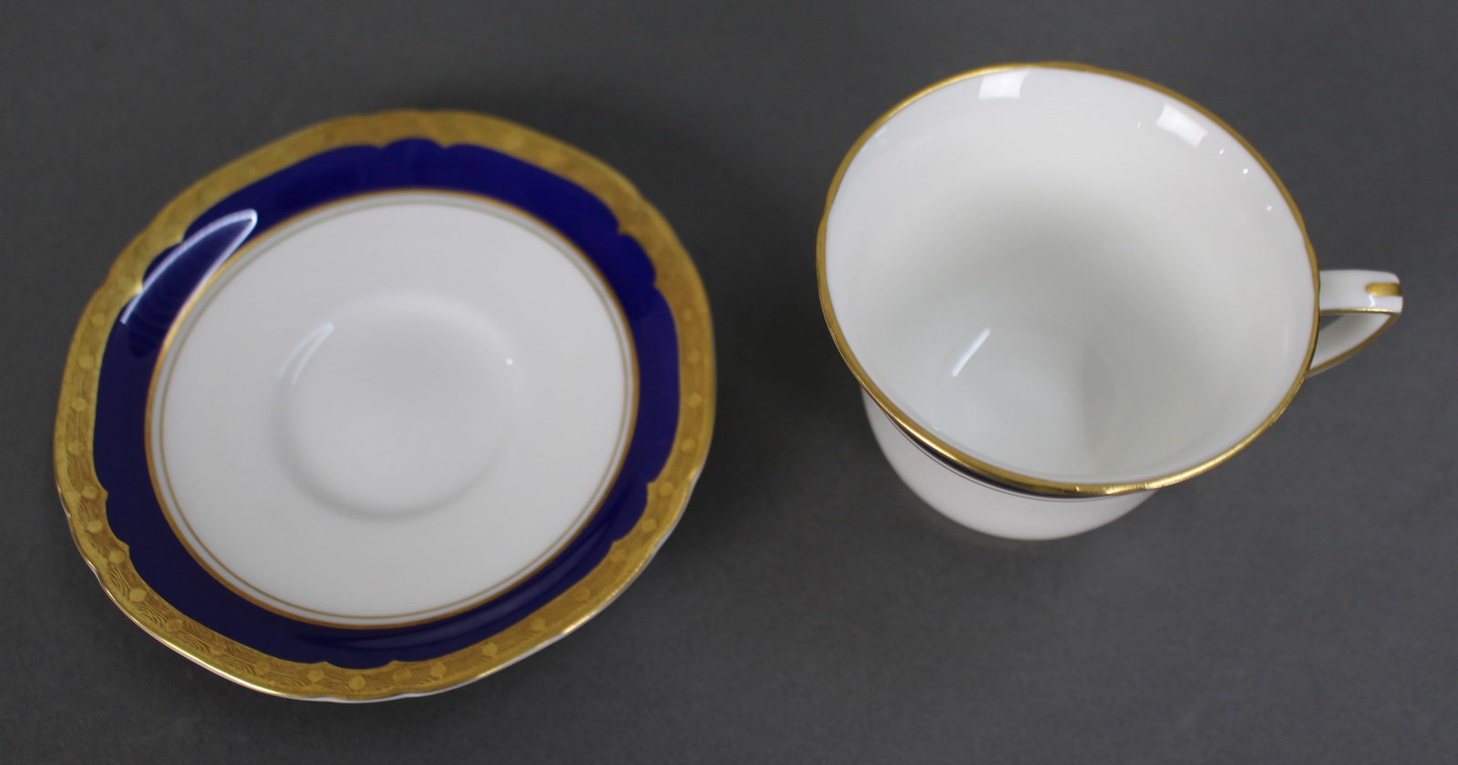 Title: Collection of 3 Royal Worcester Aston Demitasse Cups & Saucers Description: Collection of 3 - 15
