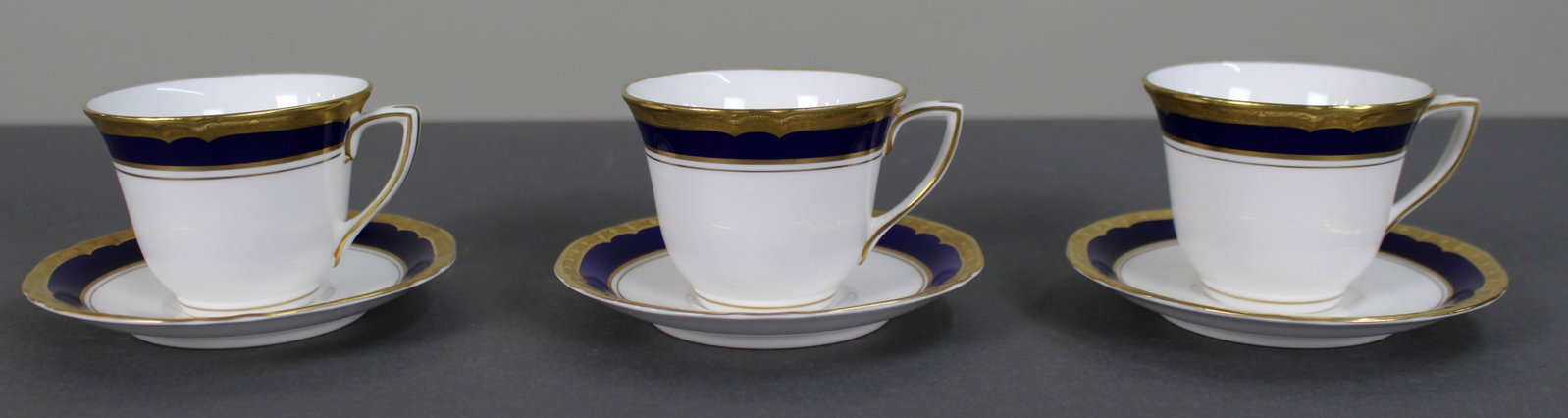 Title: Collection of 3 Royal Worcester Aston Demitasse Cups & Saucers Description: Collection of 3 - 4