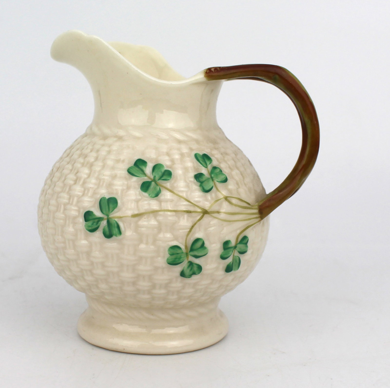 Title: Collection of 10 Irish Belleek Antique & Vintage Porcelain Pieces Description: Collection - 10