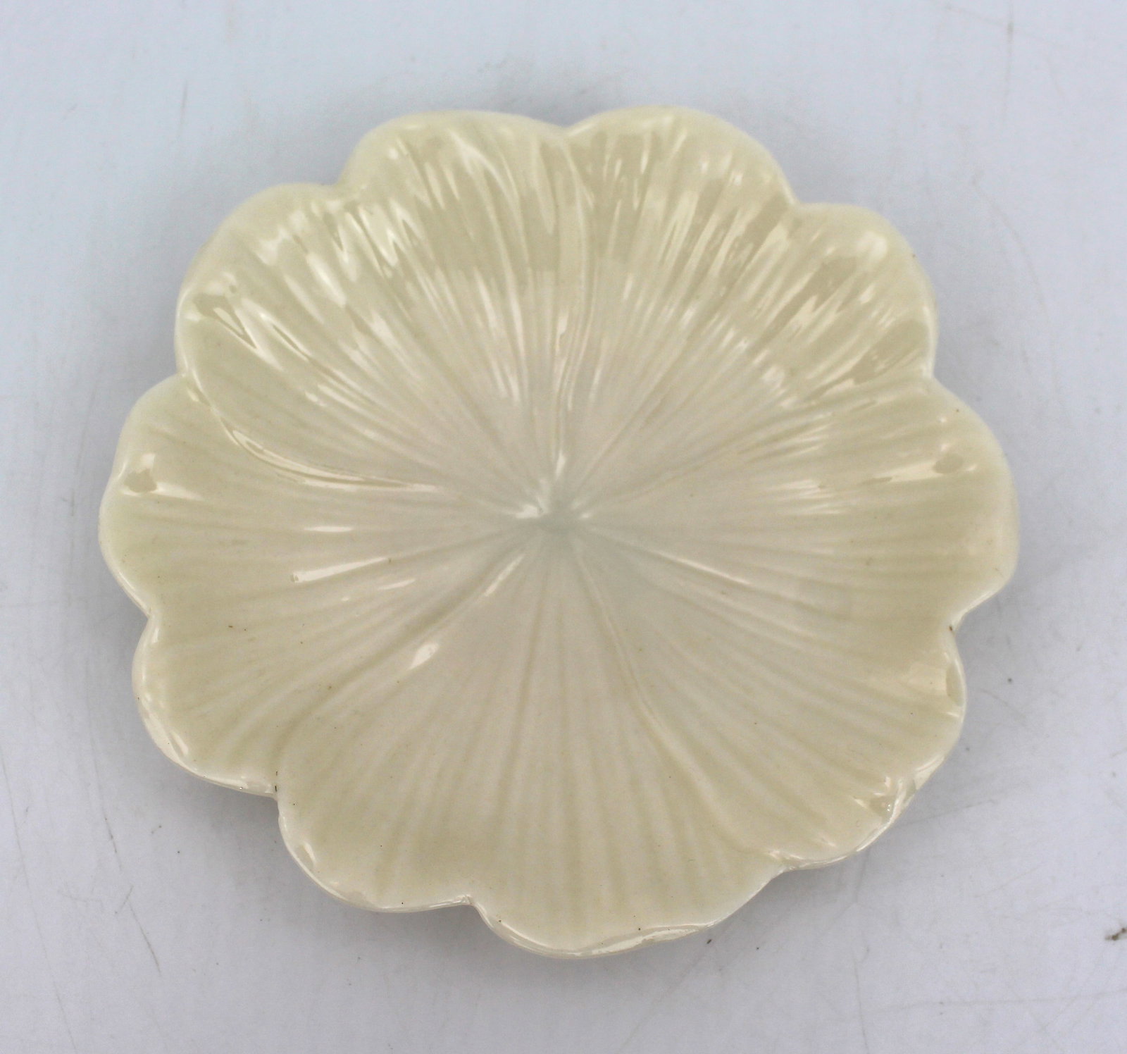 Title: Collection of 10 Irish Belleek Antique & Vintage Porcelain Pieces Description: Collection - 17