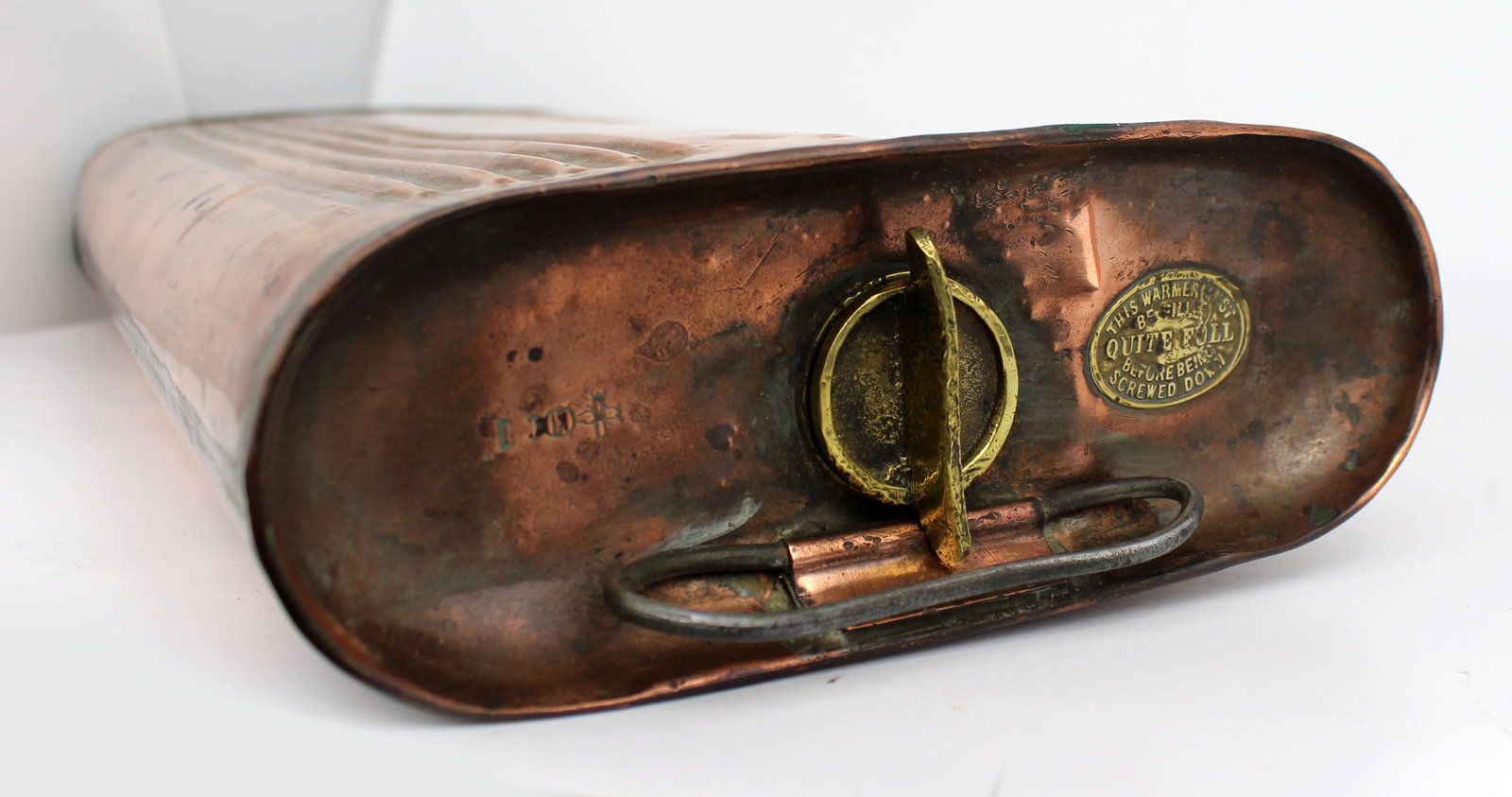 Title: Antique Copper Warmer Description: Large Antique Copper Warmer Antique Copper body, handle, (1 of 2)