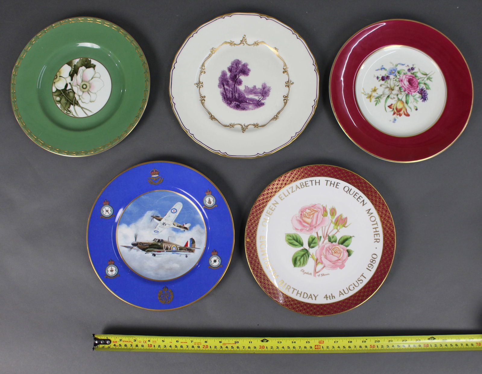 Title: Collection of 5 Royal Worcester Cabinet Plates Description: Collection of 5 Royal Worcester - 4