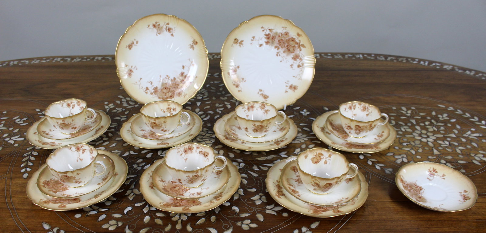 Title: Edwardian Crescent China Tea Service by Johnson Brothers, England (24 Pieces) Description: - 2