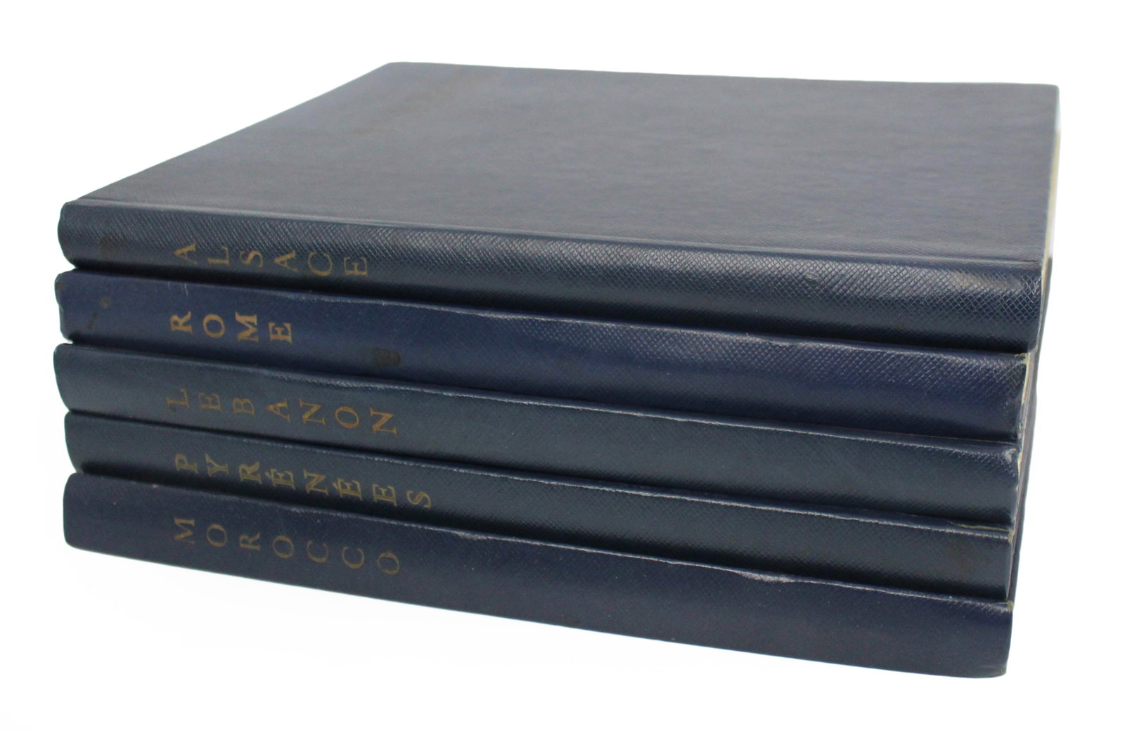 Title: 5 Volumes Les Albums des Guides Bleus, Librairie Hachette – 1950s Description: 5 Volume (1 of 2)