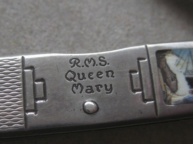 Title: George V RMS Queen Mary Silver Hafted Twin Steel Bladed Folding Penknife Description: - 5