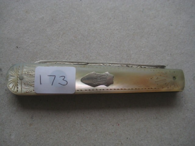 Title: George V Mother of Pearl Hafted Silver Bladed Folding Fruit Knife Description: George V - 12
