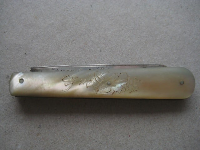 Title: George V Mother of Pearl Hafted Silver Bladed Folding Fruit Knife Description: George V - 13