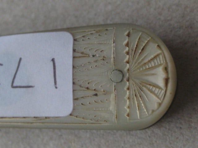 Title: George V Mother of Pearl Hafted Silver Bladed Folding Fruit Knife Description: George V - 5