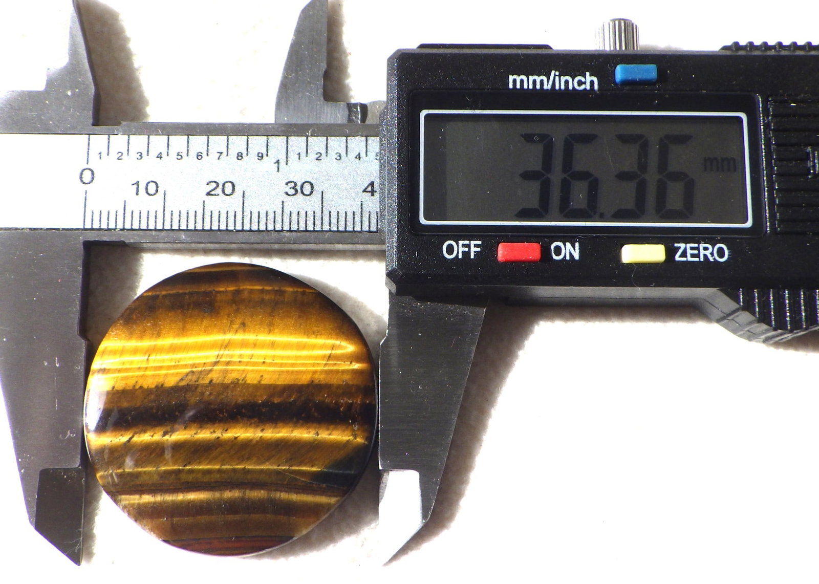 Natural Tiger's Eye Round Cabochon 50 Carats - 3