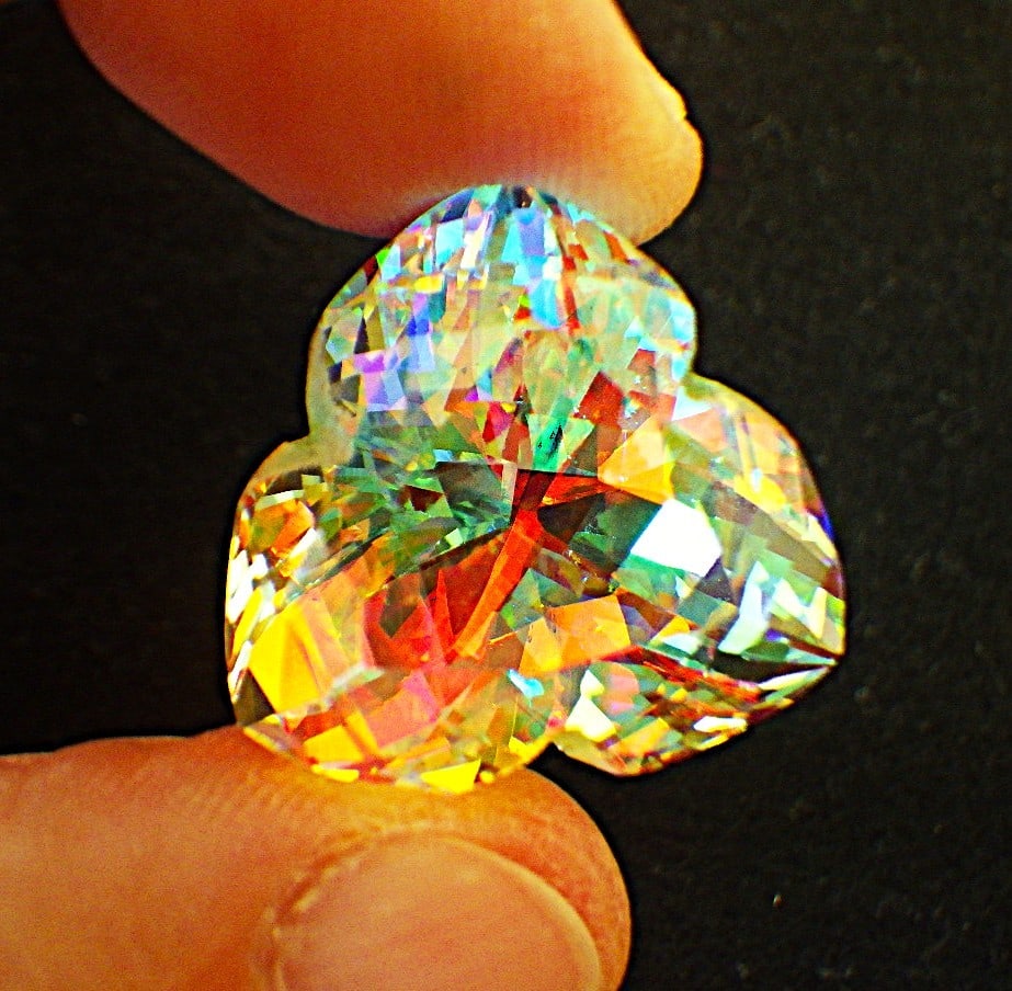 Custom Trillion Cut Mystic Quartz 50 carats - 3