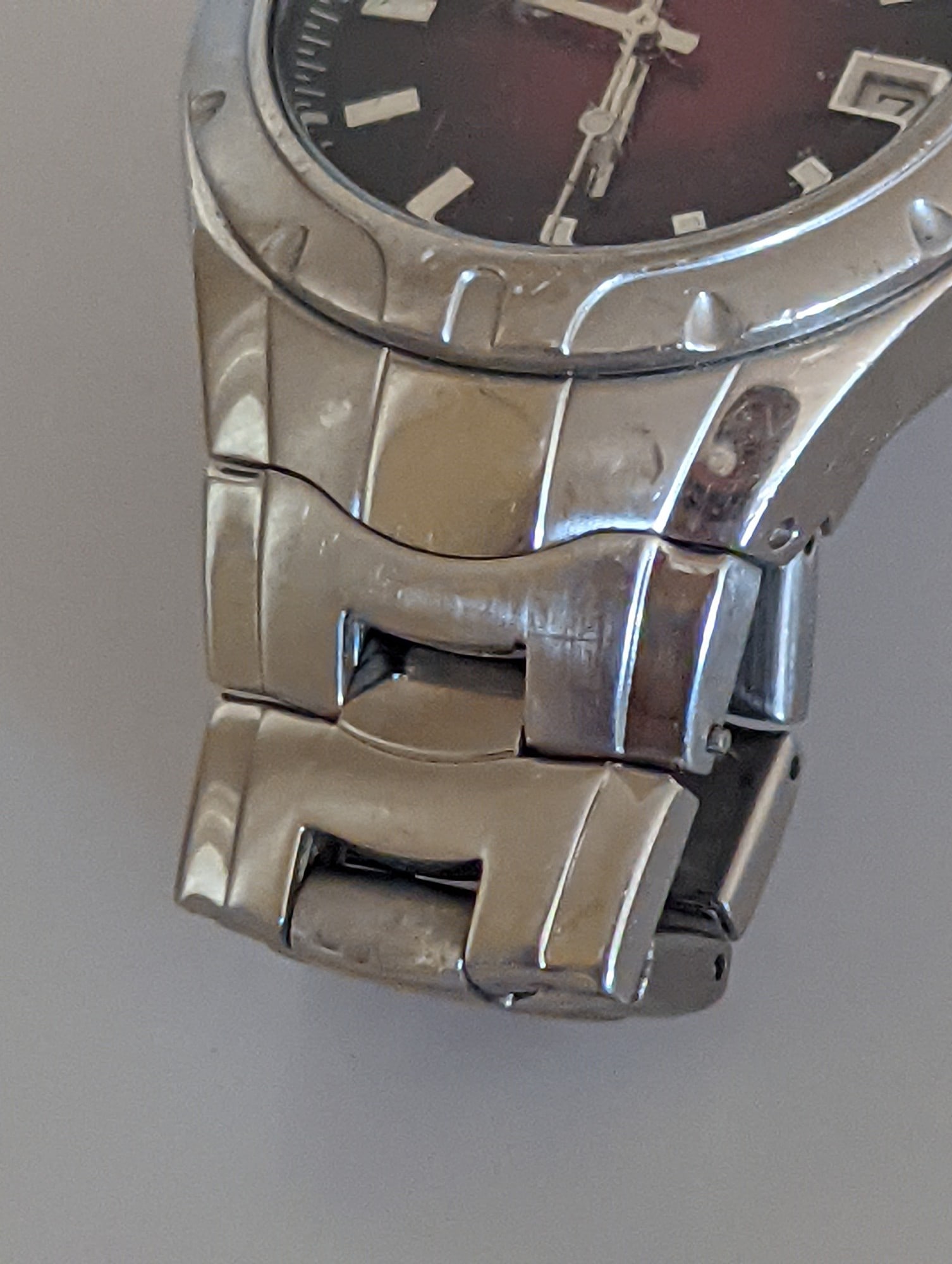 A Vintage Fossil Blue Classic Men’s Watch | Red Sunburst Dial | Stainless Steel | AM-4056 - 5
