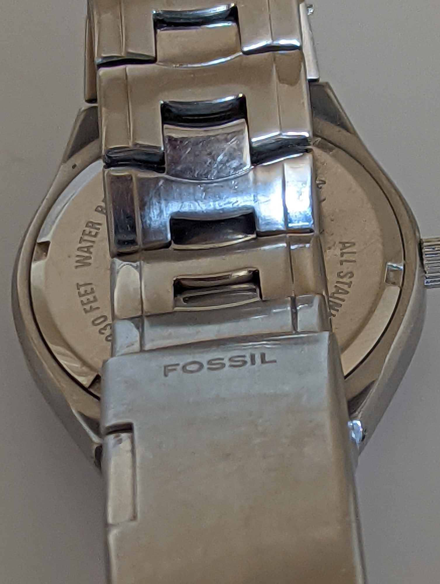 A Vintage Fossil Blue Classic Men’s Watch | Red Sunburst Dial | Stainless Steel | AM-4056 - 6