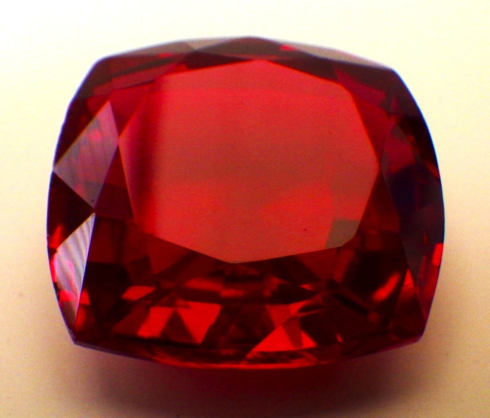 Cushion Cut Ruby 55 Carats - 2