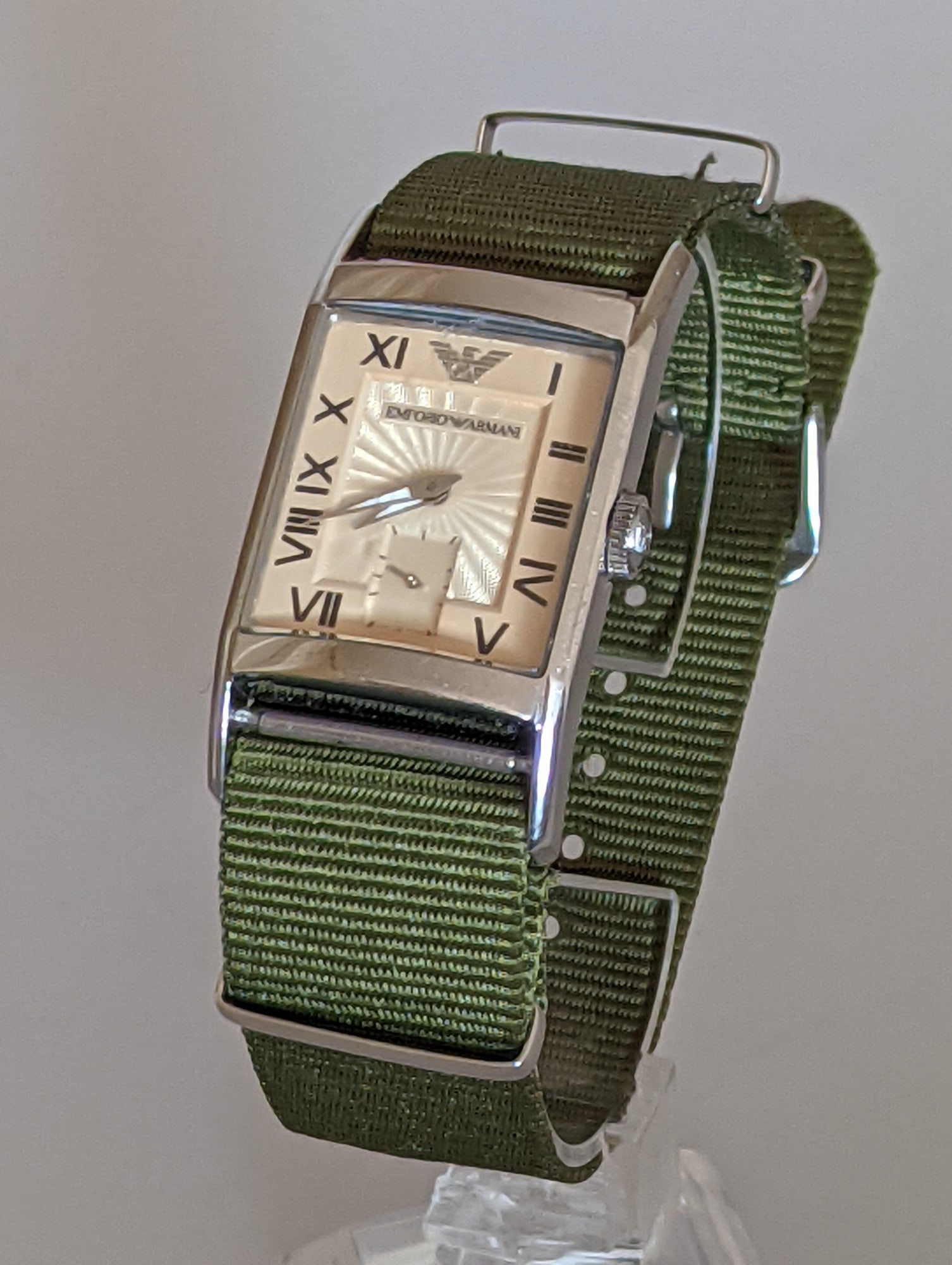 Emporio Armani Classic Tank Watch – Champagne Sunburst Dial: Title: Emporio Armani Classic Tank Watch – Champagne Sunburst Dial Description: A vintage Emporio Armani Classic Tank Watch (Model AR0248). Heavily inspired by classic Art Deco rectangular