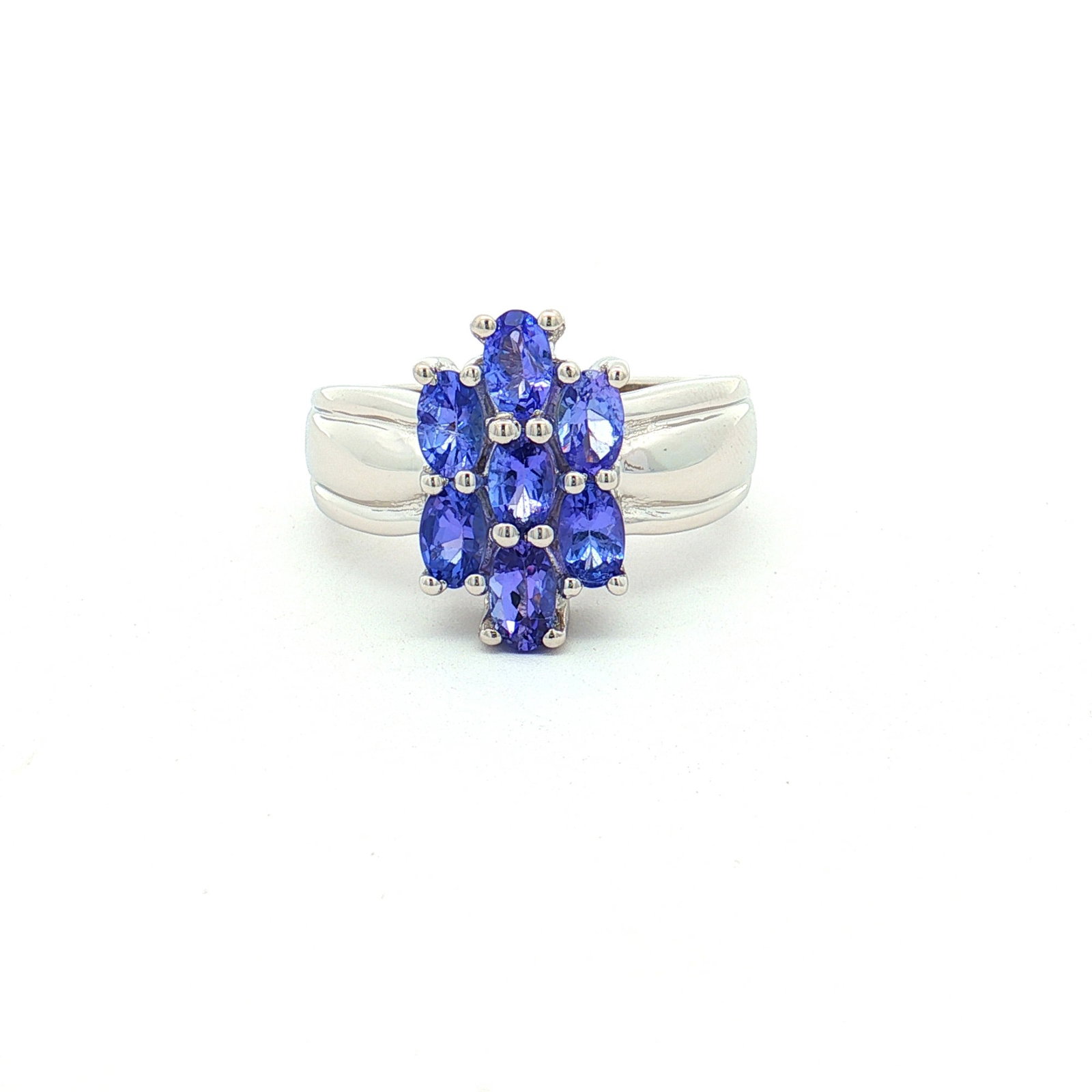 HRD Certified Lavender Tanzanite Oval Ring – 925 Sterling Silver - 5