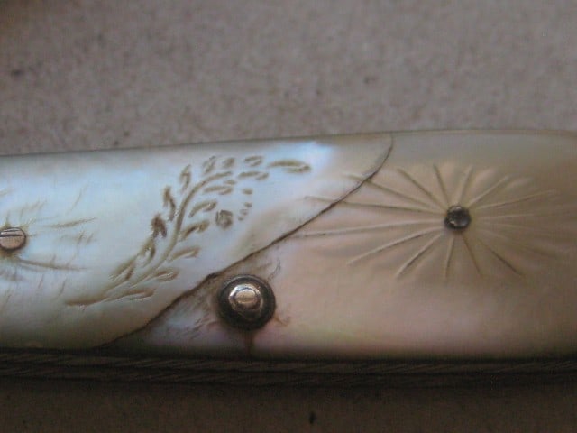 Title: Rare George III Mother of Pearl Hafted Silver Bladed Folding Fruit Knife Description: R - 8