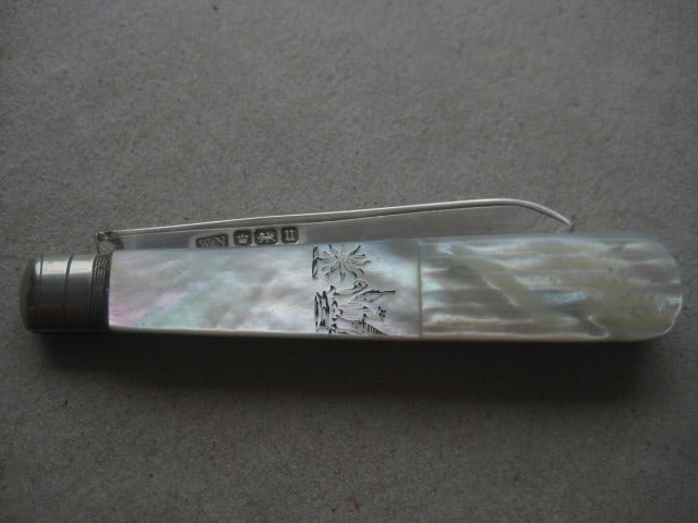 George V Mother of Pearl Hafted Silver Bladed Folding Fruit Knife - 10