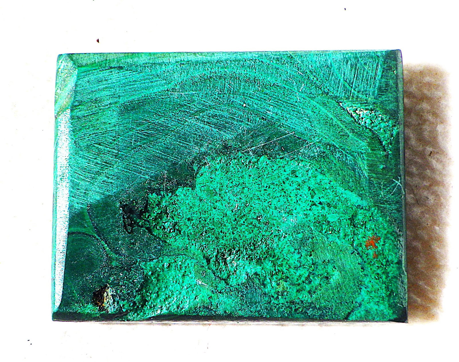 Rectangular Malachite Cabochon 131 Carats - 3