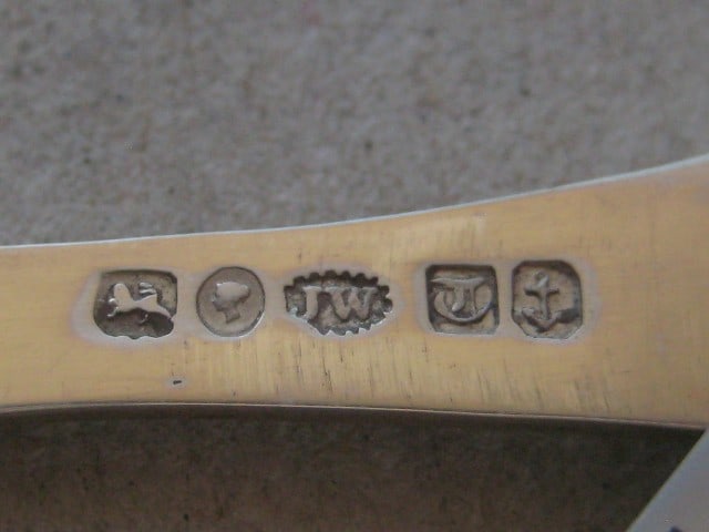 Title: Victorian Mother of Pearl Hafted Silver Bladed Folding Fruit Fork Description: Victoria - 7
