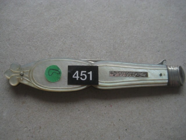 Title: Victorian Mother of Pearl Hafted Silver Bladed Folding Fruit Fork Description: Victoria - 9