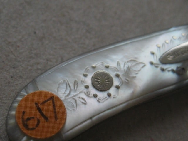 Victorian Mother of Pearl Hafted Silver Bladed Folding Fruit Knife - 4