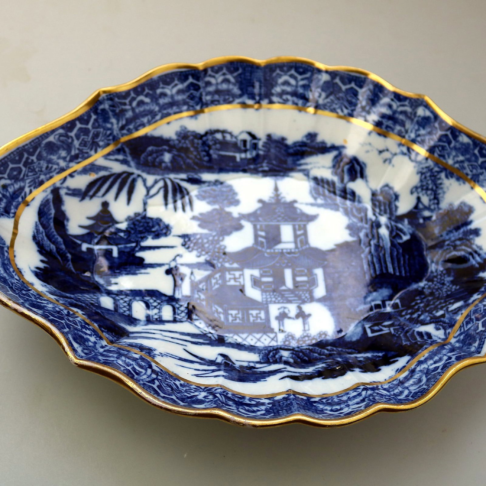 An Unusual Antique Large B&W Long Bridge Pagoda Pottery Bowl Pottery C.19thC - 2