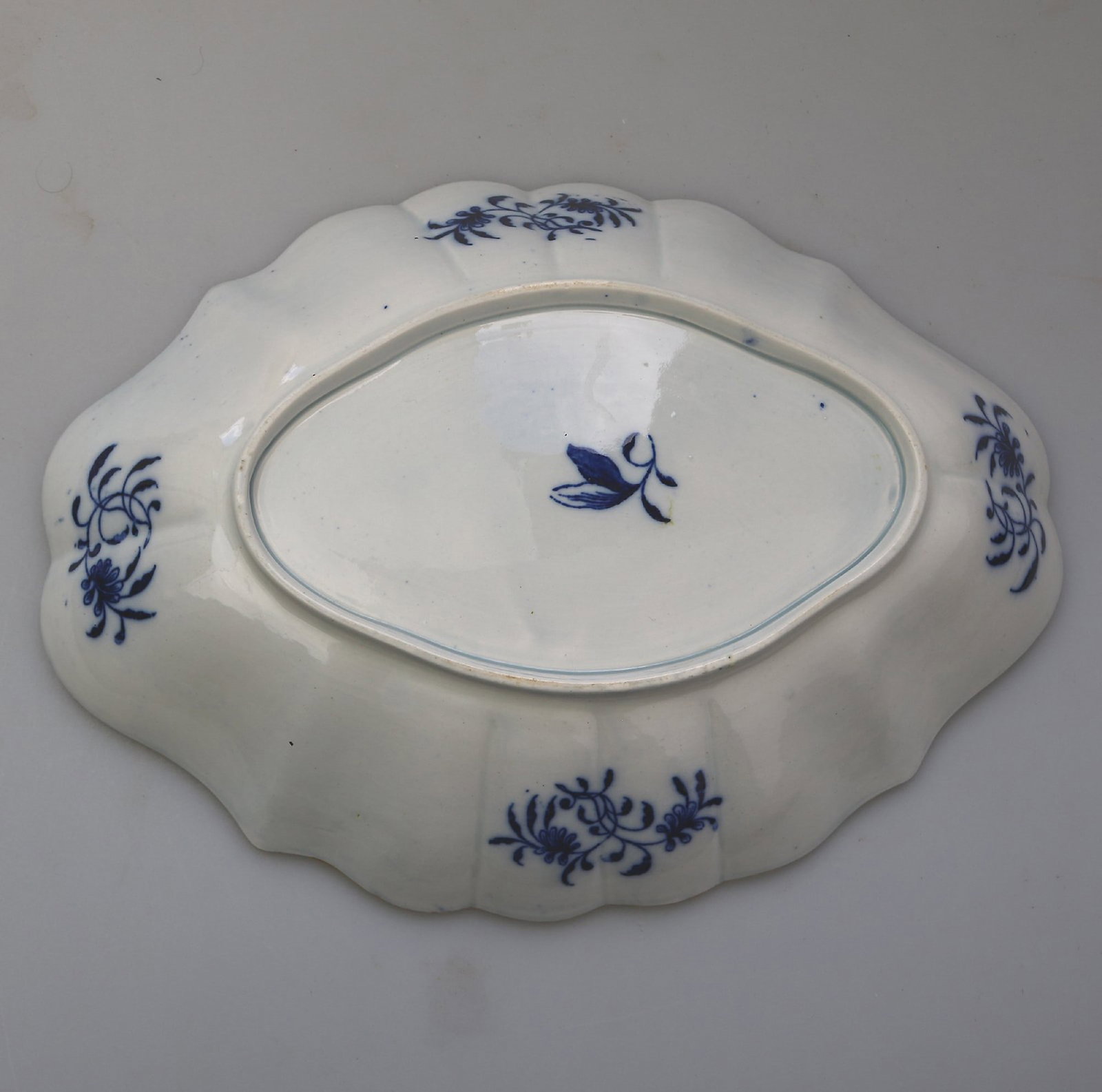 An Unusual Antique Large B&W Long Bridge Pagoda Pottery Bowl Pottery C.19thC - 6