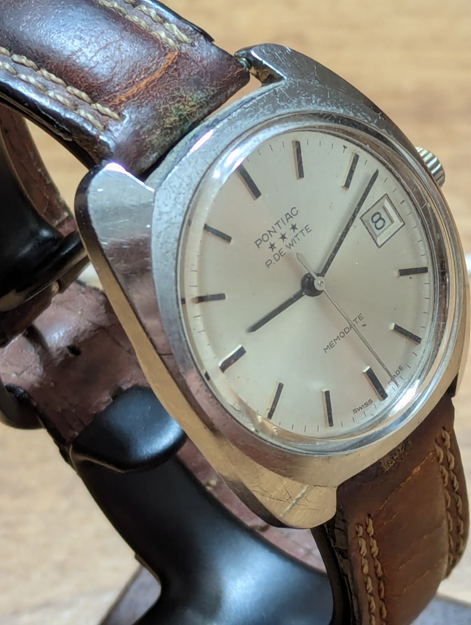 Vintage Pontiac Memodate 3-Star ""P. De Witte"" Swiss Mechanical Watch - Working - 4
