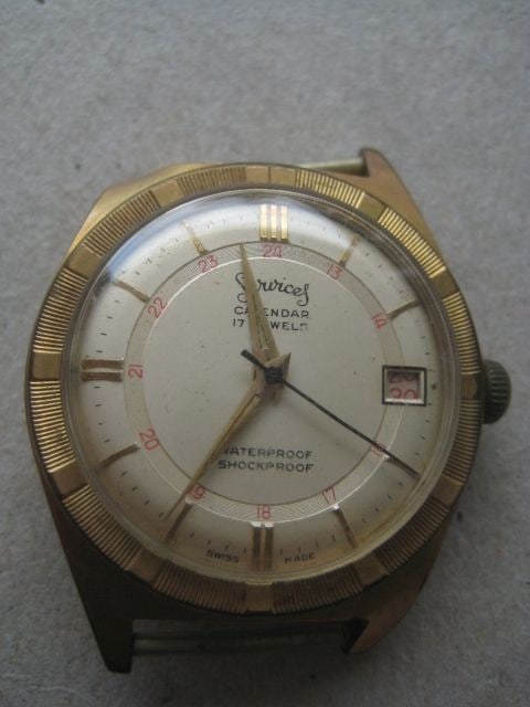Vintage Gents Services Calendar 17 Jewels Wrist Watch: Title: Vintage Gents Services Calendar 17 Jewels Wrist Watch Description: Vintage Gents Services 17 Jewels Calendar Wrist Watch. The watch dates to around 1965. Diameter of Watch is 31.75mm