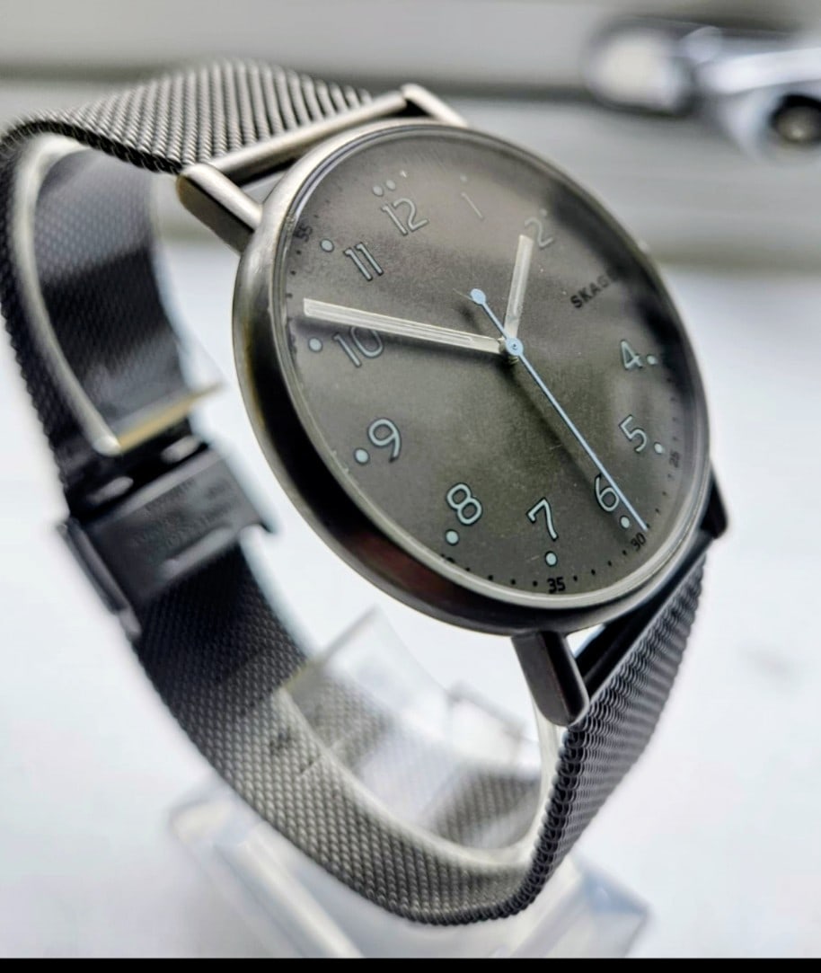 Title: Skagen Signatur SKW6354 – Gray Titanium Mesh Watch Description: An authentic Skagen - 2