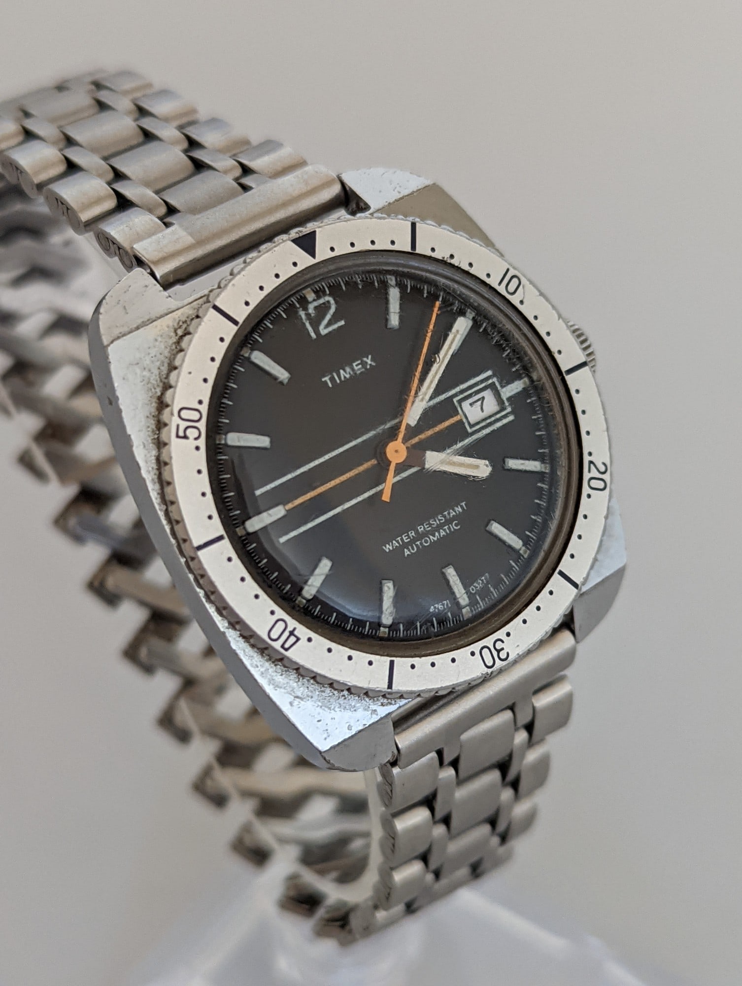Vintage 1977 Timex Viscount Automatic Dive Watch - 2