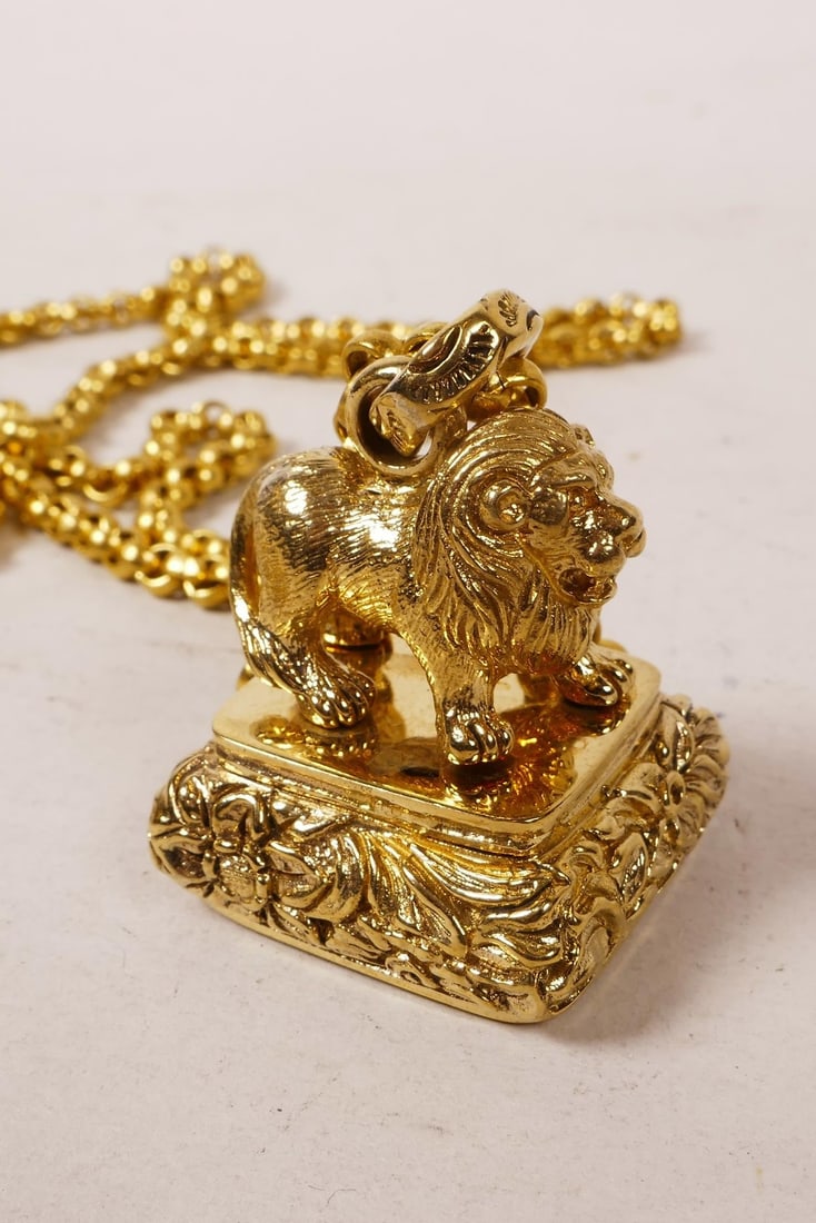 Gold Tone Lion Fob Pendant and Belcher Chain - 3