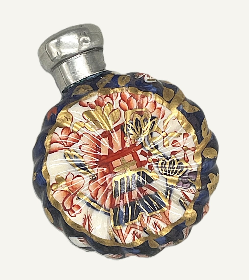 Royal Crown Derby Scent Bottle (1 of 6)
