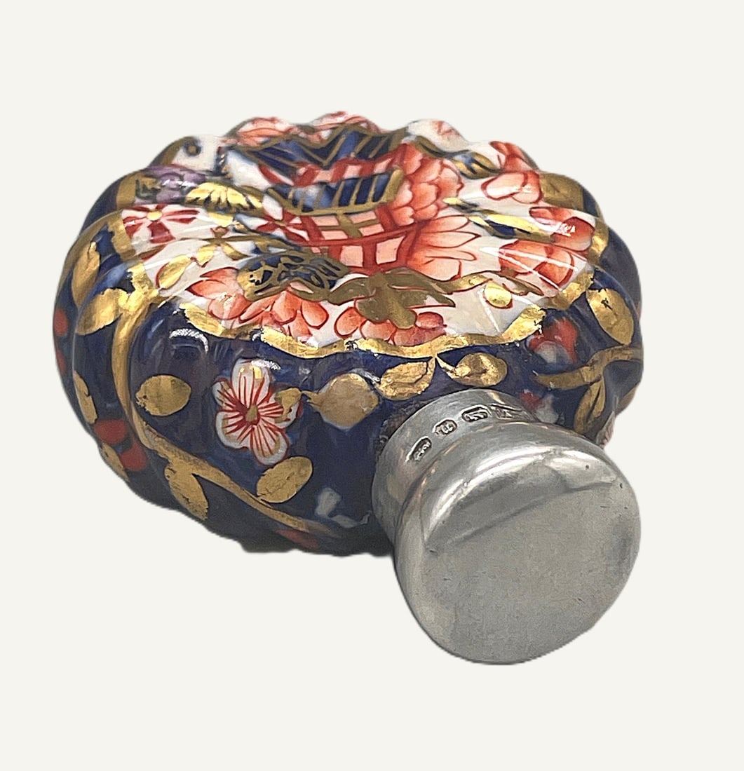 Royal Crown Derby Scent Bottle - 6