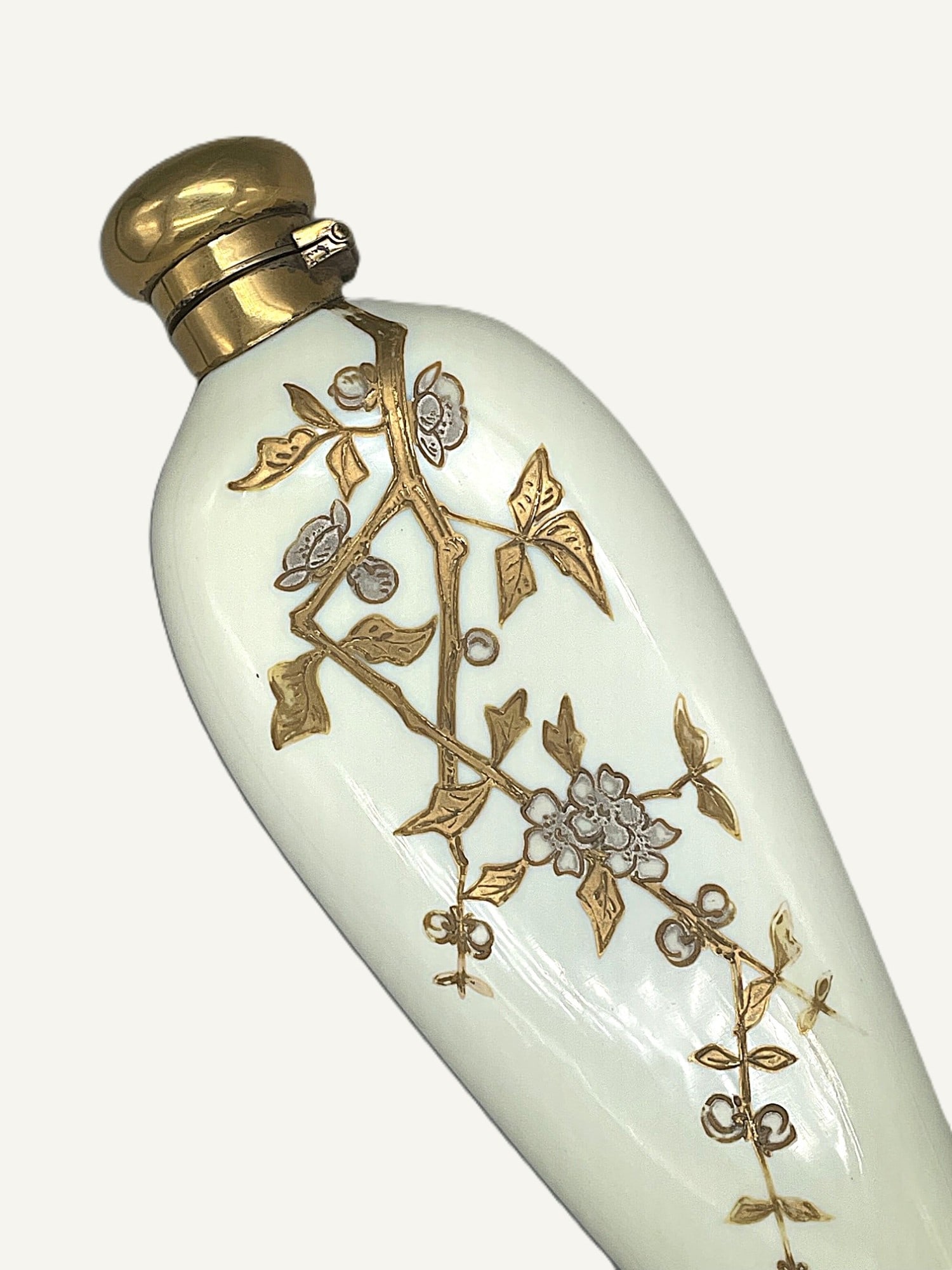 Title: Large Tear Drop Custard Glass Scent Bottle Description: Large teardrop custard / uranium - 4