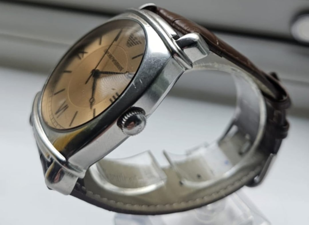 Title: Emporio Armani AR-0264 – Vintage Stainless Steel Dress Watch Description: This is an - 2