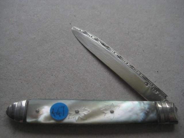 George III Mother of Pearl Hafted Silver Bladed Folding Fruit Knife: Title: George III Mother of Pearl Hafted Silver Bladed Folding Fruit Knife Description: George III Mother of Pearl Hafted Silver Bladed Folding Fruit Knife. The handle is decorated with fl