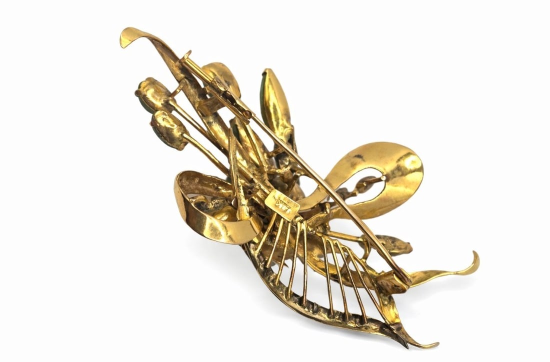 Brooch - 14 kt. Yellow Gold, Antique Yellow Gold and Green Jadeite Jade Leaf & Flower Brooch - 3