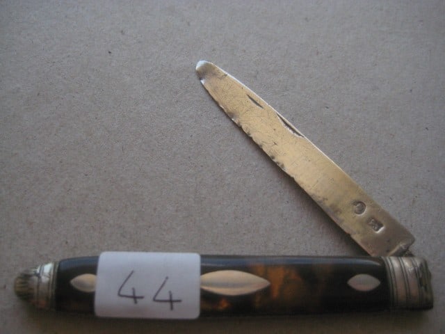 George III Silver Bladed Folding Fruit Knife: Title: George III Silver Bladed Folding Fruit Knife Description: George III Silver Bladed Folding Fruit Knife. The handle is decorated with silver oval plates down the length of