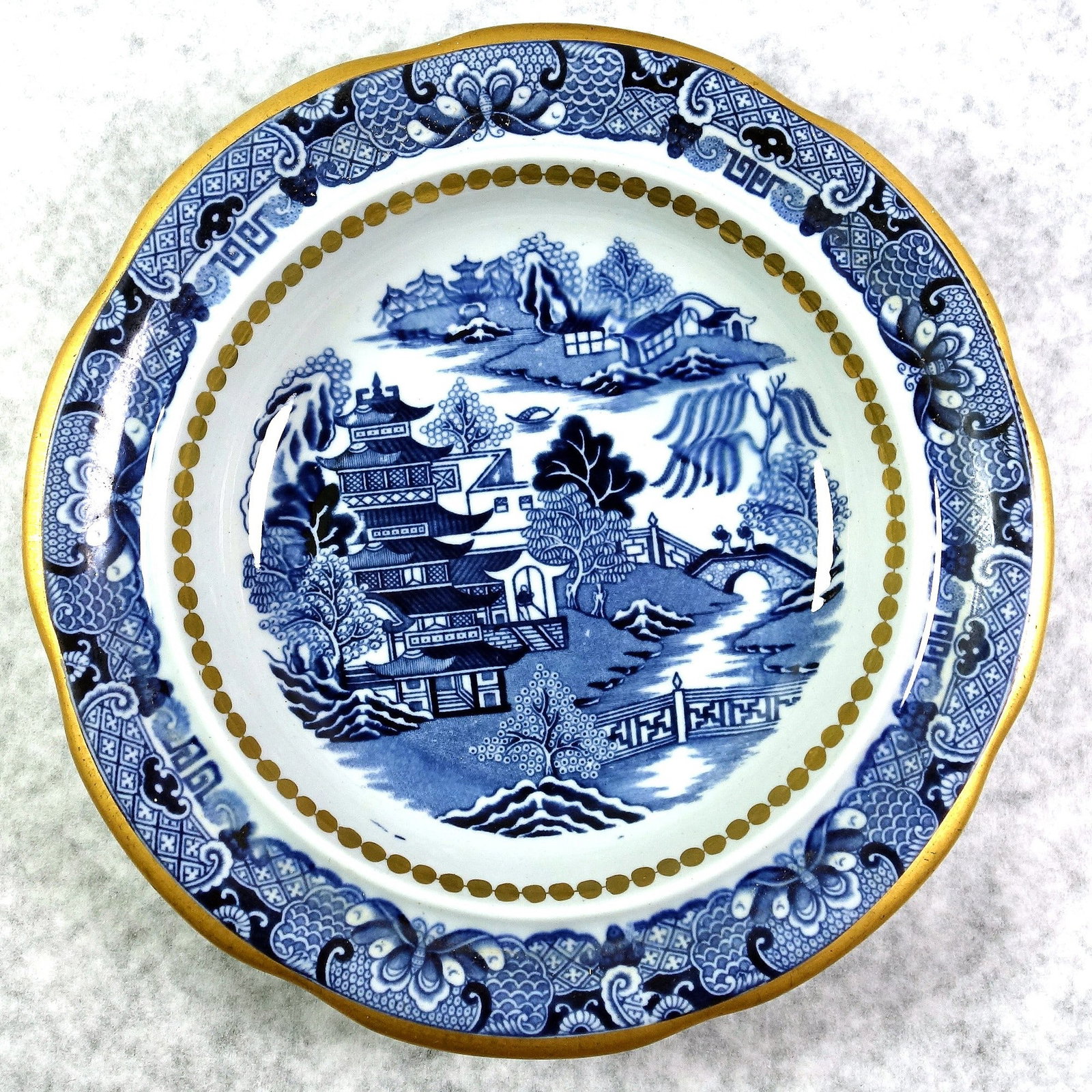 A Rare Antique Georgian Davenport Stone China B&W Pottery Muffin Dish C.1830 - 2
