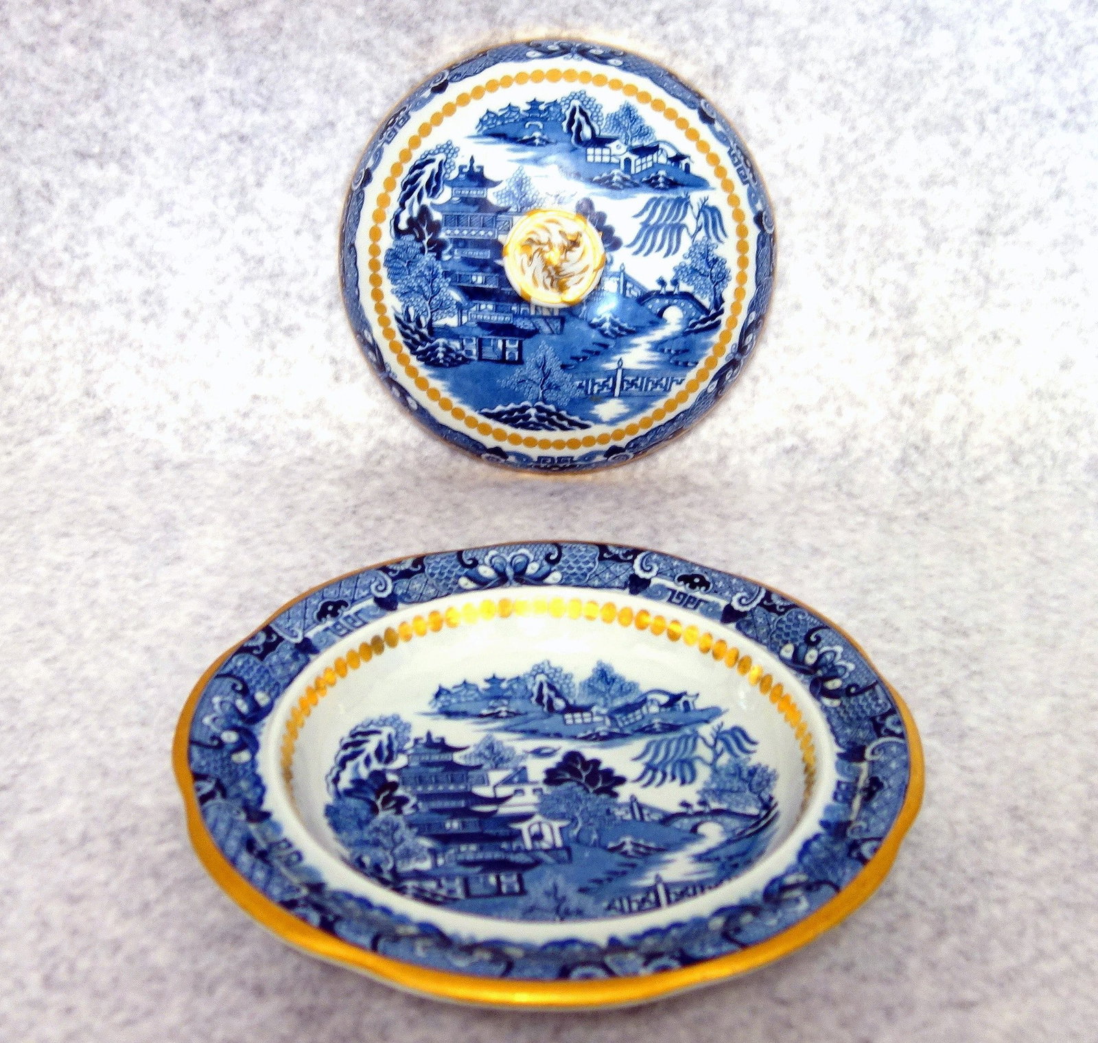 A Rare Antique Georgian Davenport Stone China B&W Pottery Muffin Dish C.1830 - 4