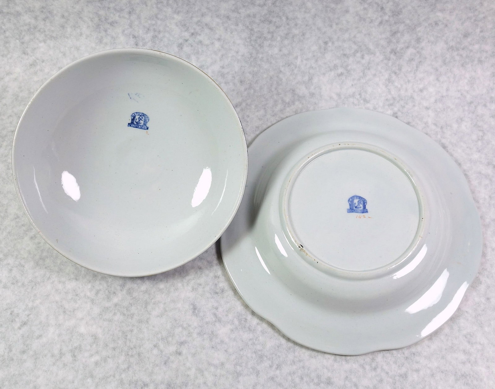 A Rare Antique Georgian Davenport Stone China B&W Pottery Muffin Dish C.1830 - 5